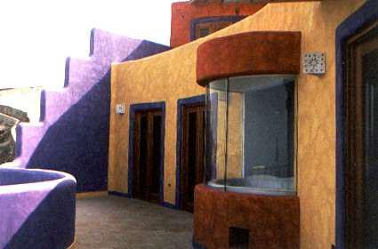 CASA EN LA QUEBRADA